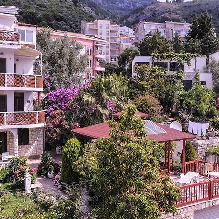 Vila Mila Petrovac ภายนอก รูปภาพ