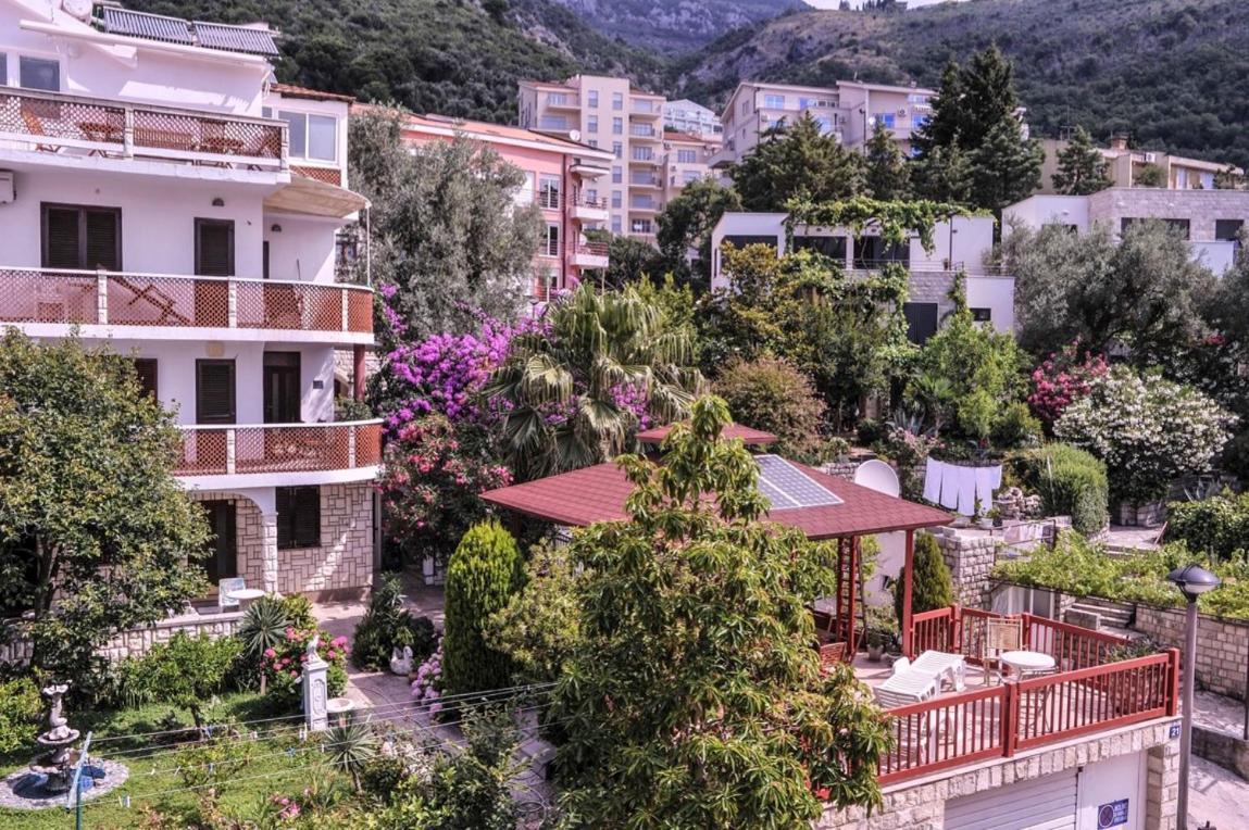 Vila Mila Petrovac ภายนอก รูปภาพ