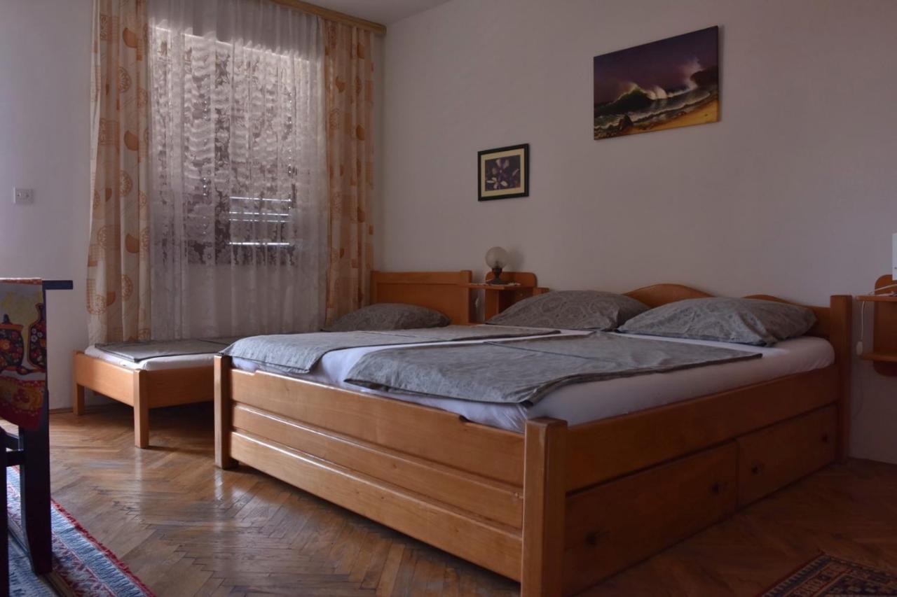 Vila Mila Petrovac ภายนอก รูปภาพ
